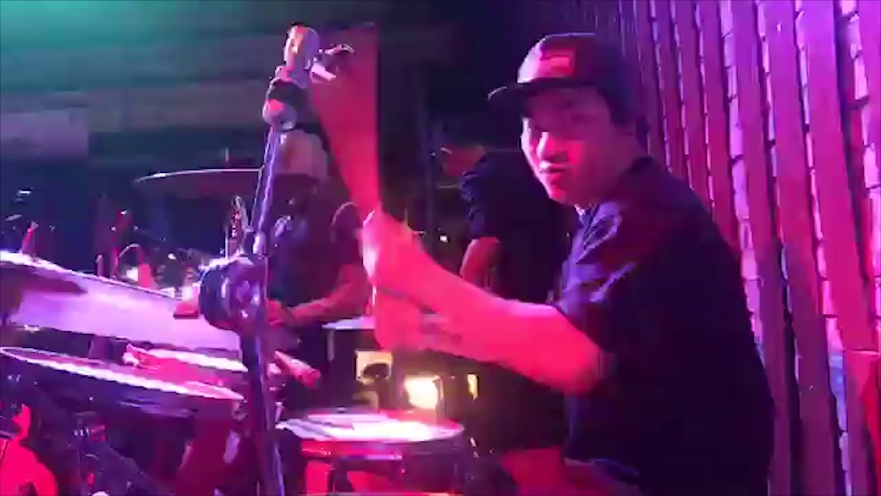 Despacito - Saxophone & Drum livecam