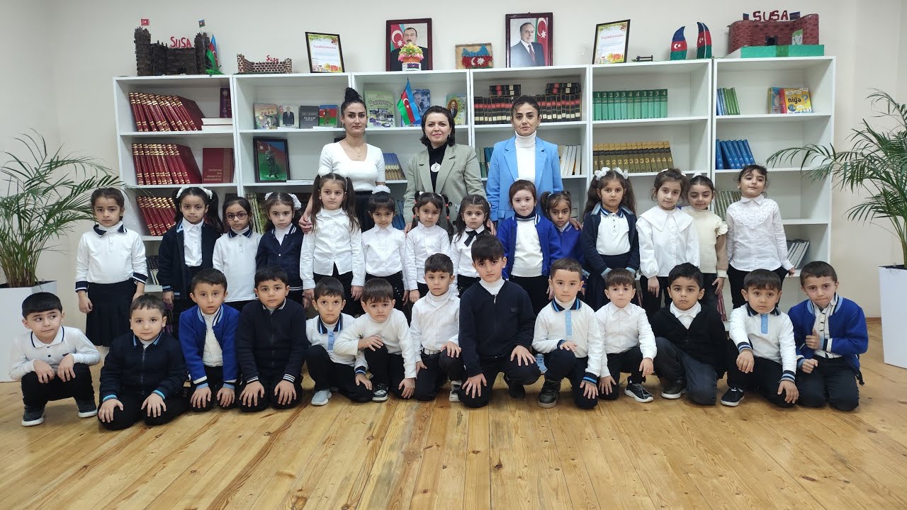 Şagirdlərimizin kitabxana ilə ilk tanışlığı.📚