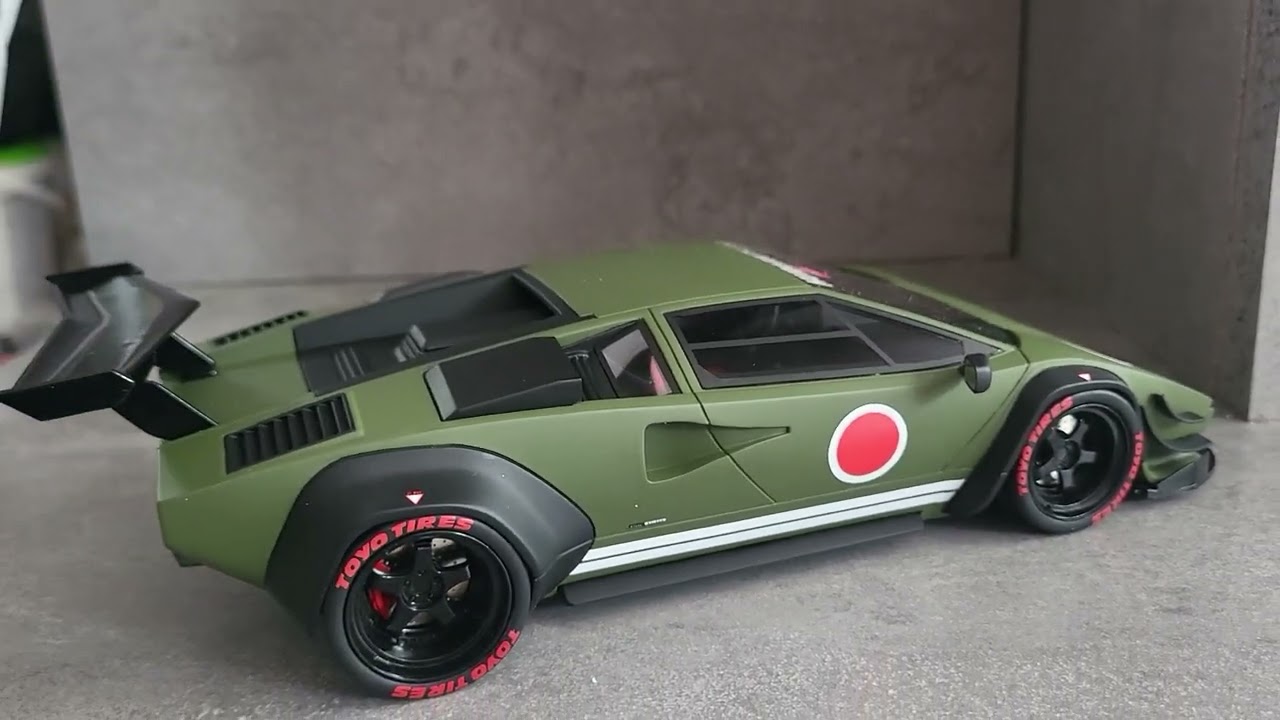 Lamborghini K.S. huratach Kaki 1:18 Gt spirit