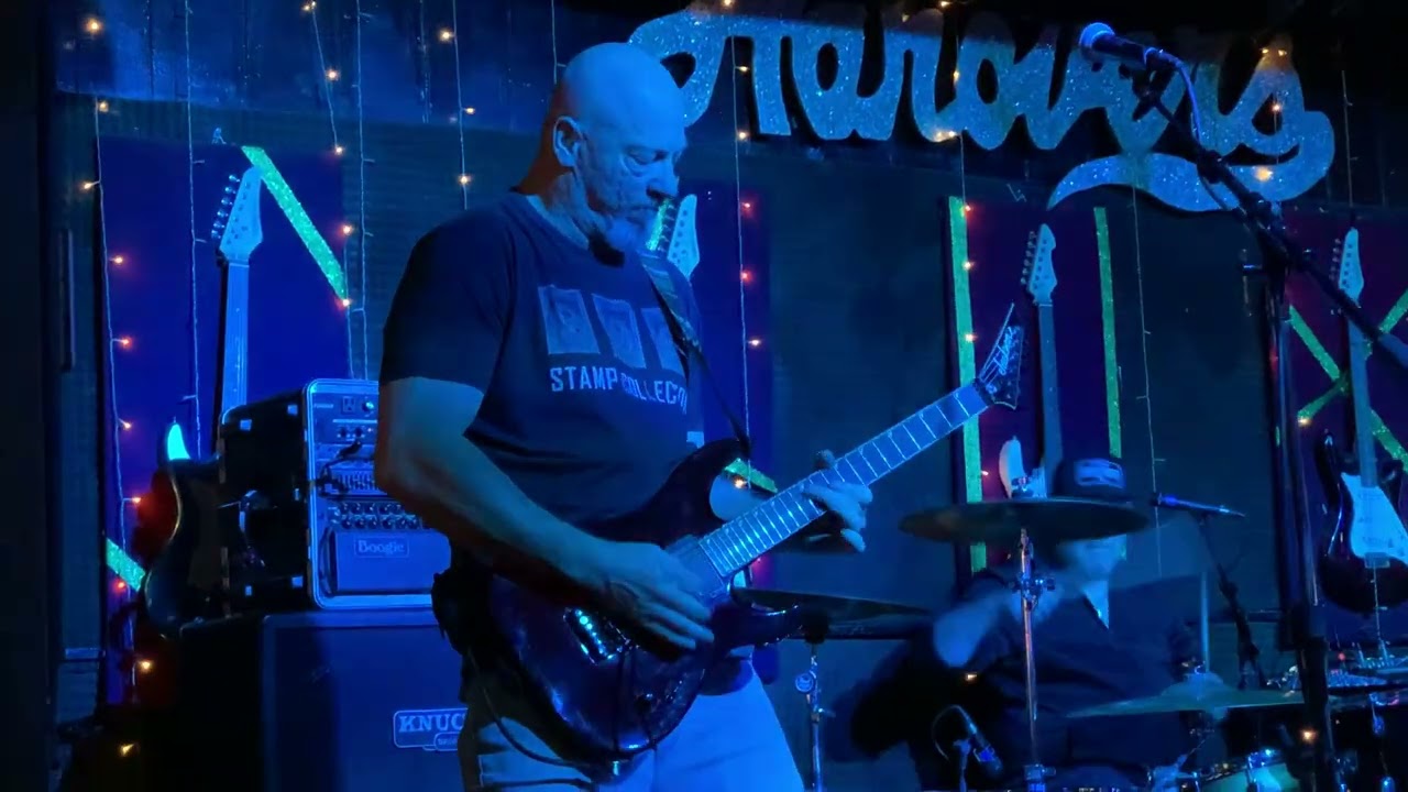 Knuckle Sammich - Bark at the Moon cover, Hanover’s Pflugerville, TX
