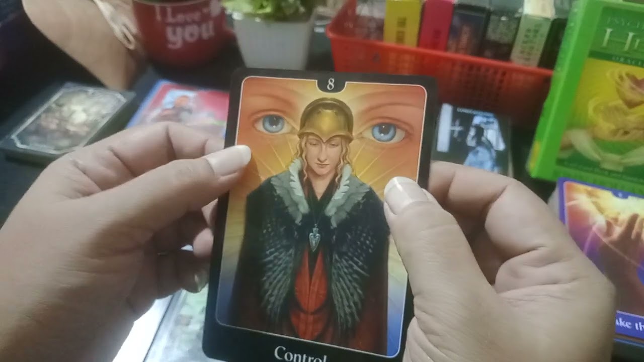 😡WHAT IS TRIGGERING YOU THESE DAYS 😡 HINDI-URDU TAROT 💕#currentenergy #currentthoughts #tarot