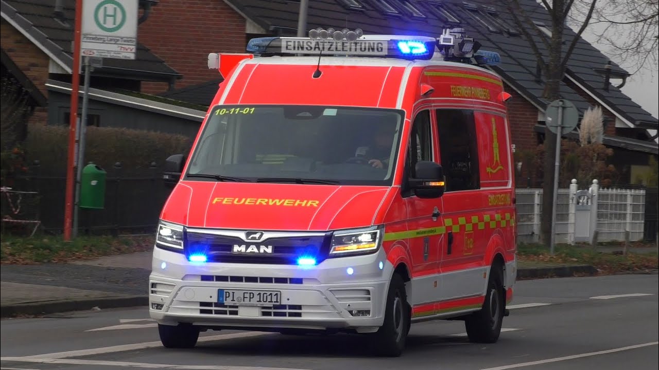 Explosion sprengt Hauswand - Großeinsatz | Einsatzfahrten Freiwillige Feuerwehr + THW in Pinneberg
