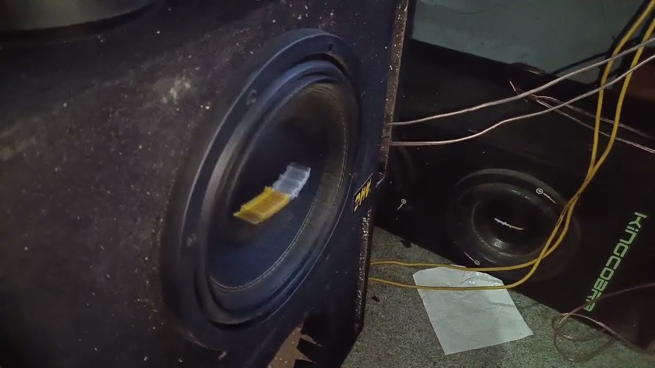 Motogear 600 RMS D4 DVC Subwoofer 