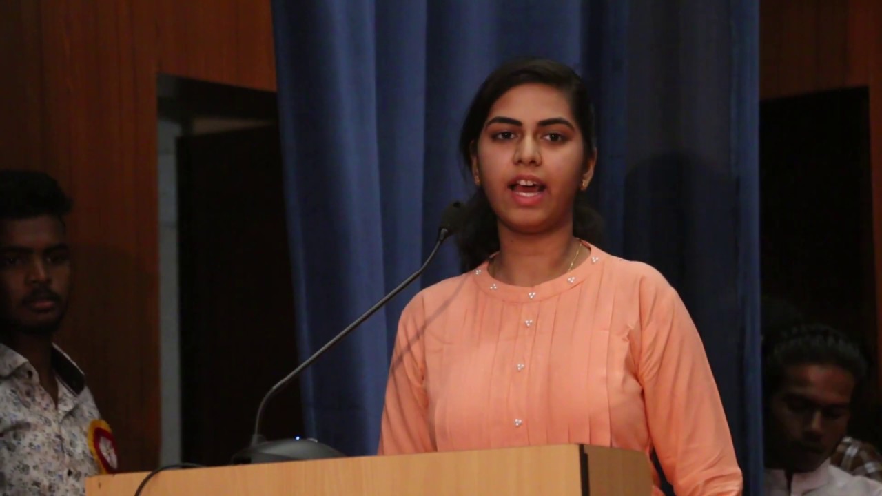 Shrutika Tiwari poem Kahani || Aagaaz harmony open mic Raipur 2020