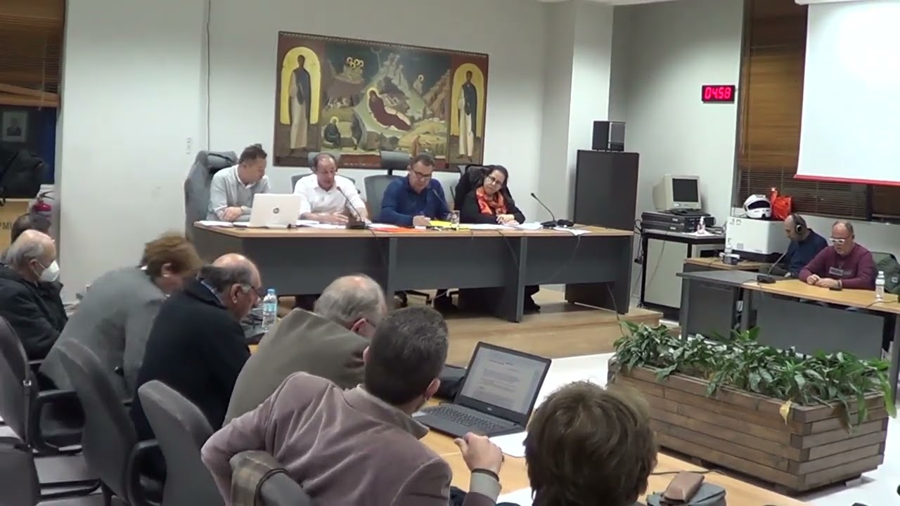 Ραφήνα: Χαμός στο Δημοτικό Συμβούλιο! 