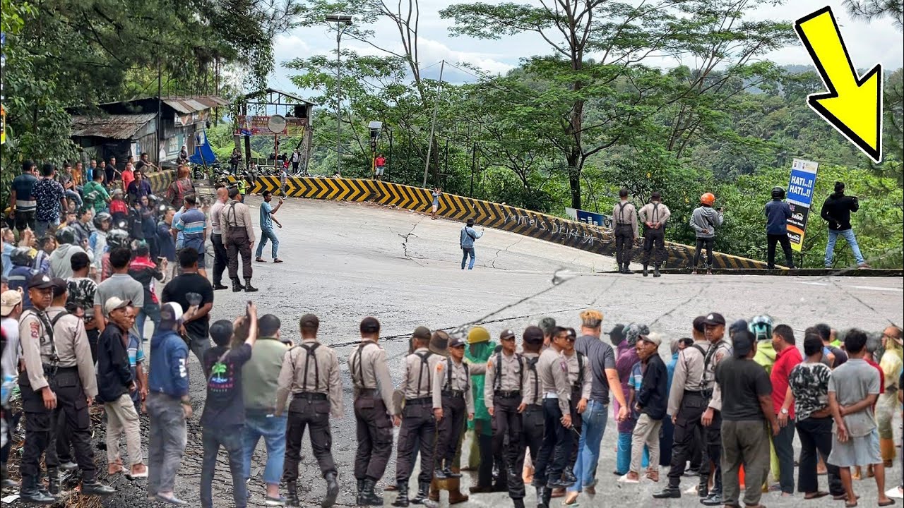 GILA,. NGAK ADA TANDINGANNYA !!! Truk Dari 