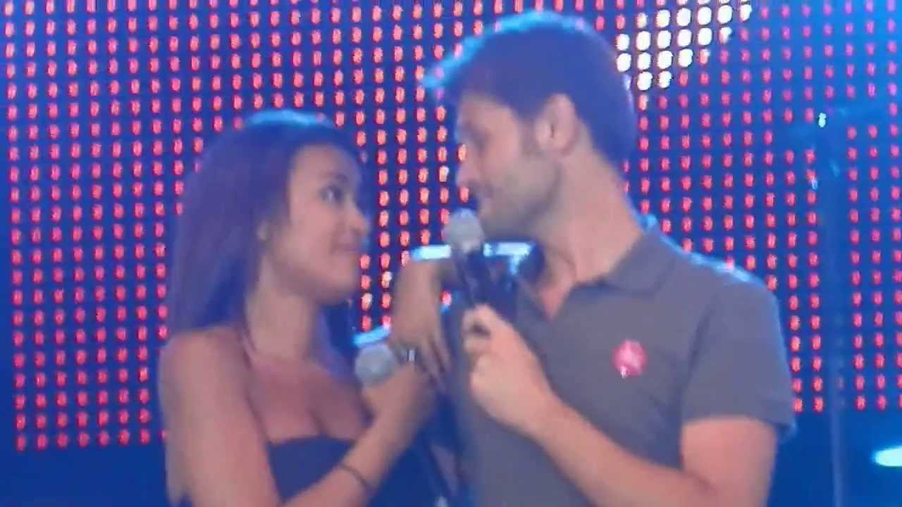 karima et Christophe Beaugrand ( tout le monde chante contre le cancer)