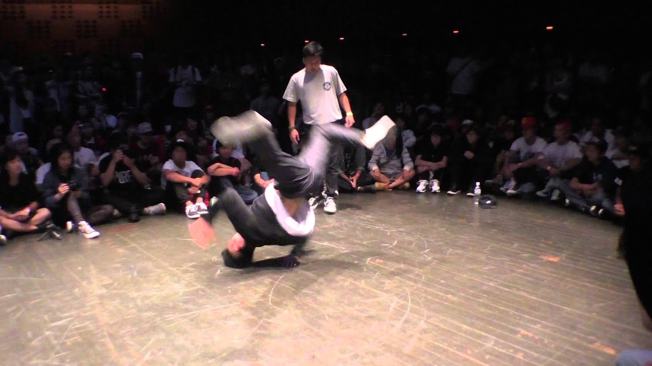 ISSEI(FOUNDNATION 九州男児新鮮組) vs YU-YA(THE FLOORRIORZ) FINAL BREAK / DANCE@LIVE 2016 CHARISMAX KANTO