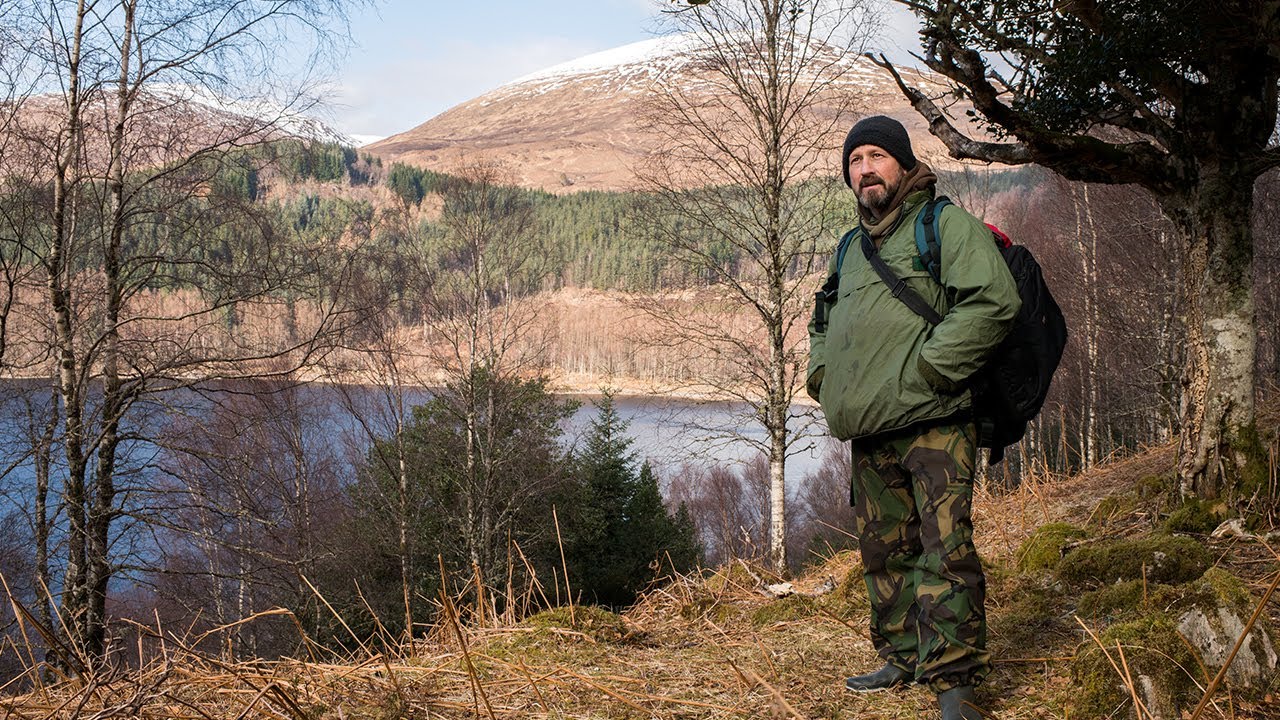 Setting up remote wildlife camera equipment | Loch Arkaig osprey cam