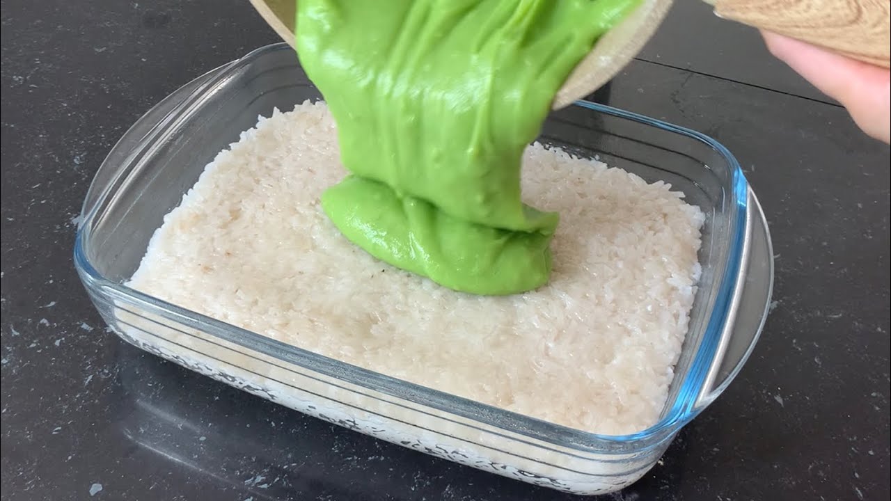 Gak perlu oven atau mixer untuk buat kue enak ini. Kue Serimuka / Ketan Srikaya Pandan