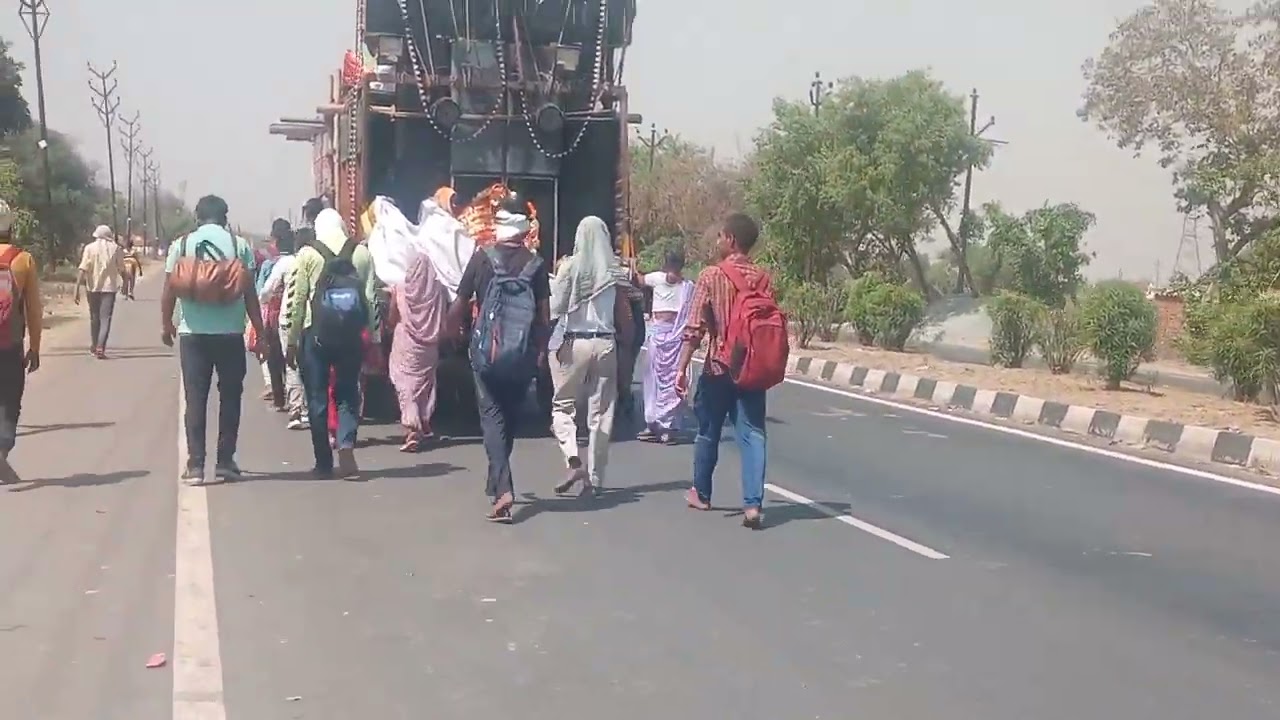 agra se kaila Devi pad yatra 27/3/2022