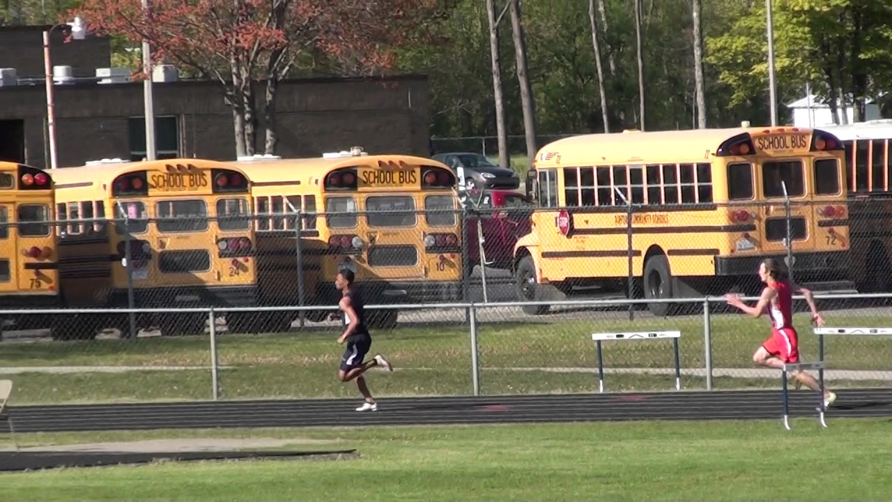 Josh Kaplan Airport High School vs GIHS 400m dash