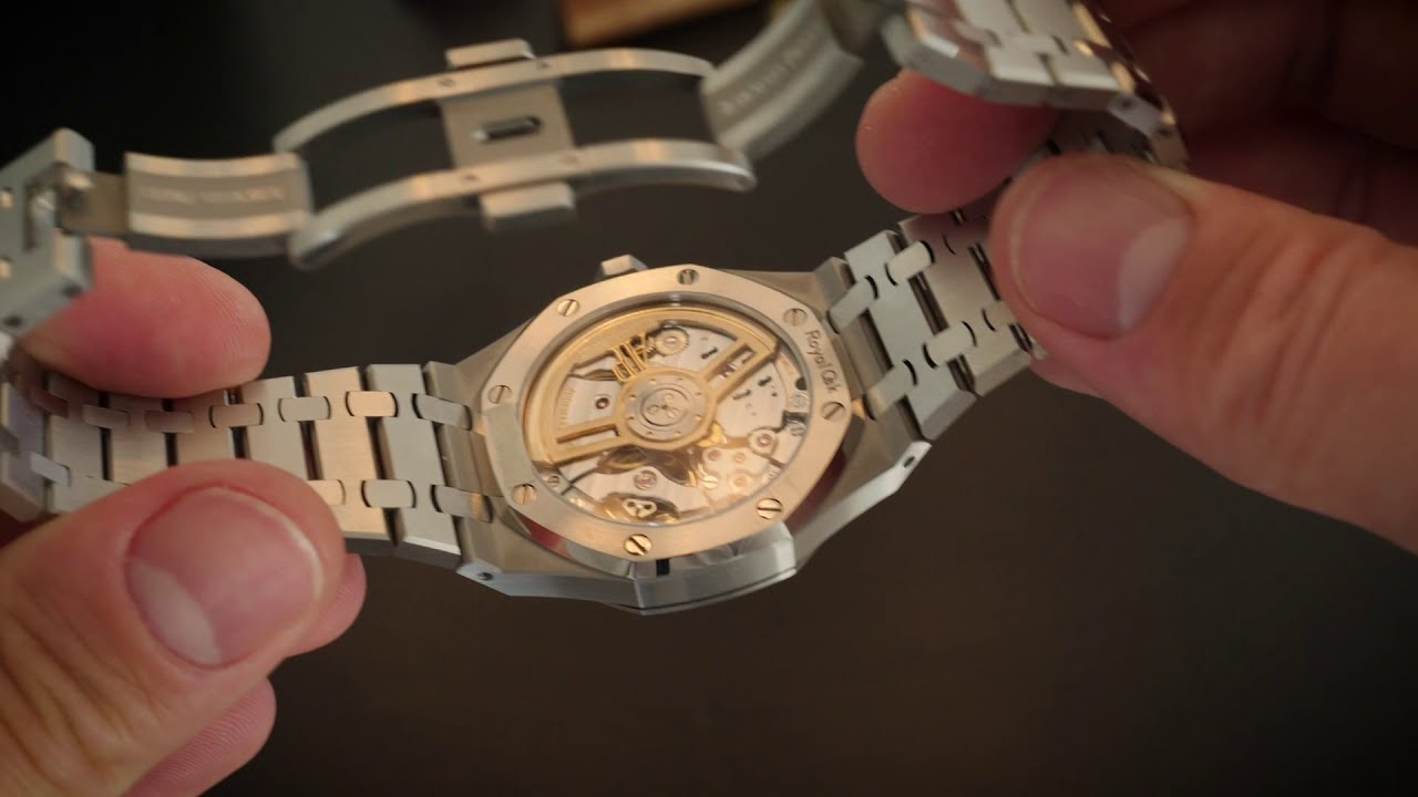Unboxing First Ever Silver Dial Audemars Piguet Royal Oak 15500ST