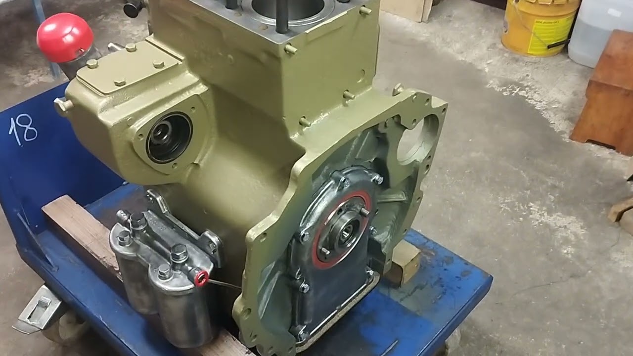 Zetor 2023 motor...