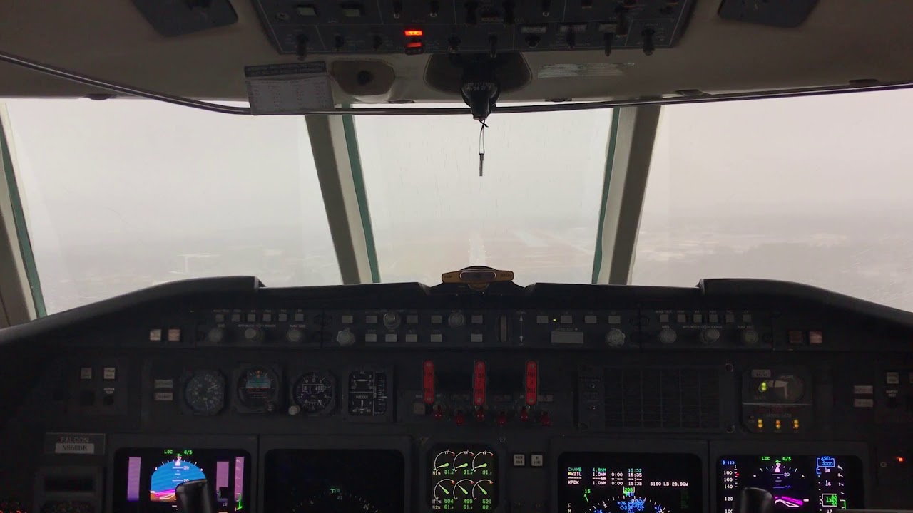 Low visibility Landing in Denver Centennial | Falcon 50EX