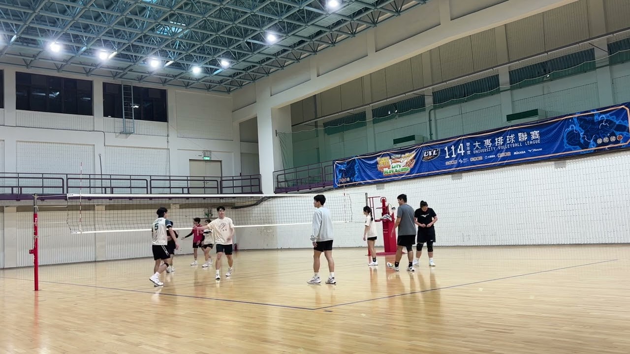 2/1 中央內場 1