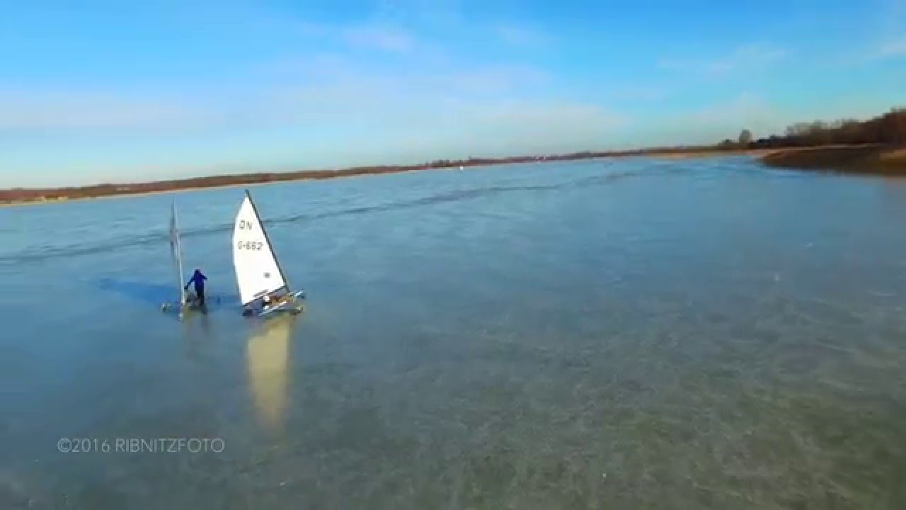 Eissegler auf dem Ribnitzer-Bodden    4k