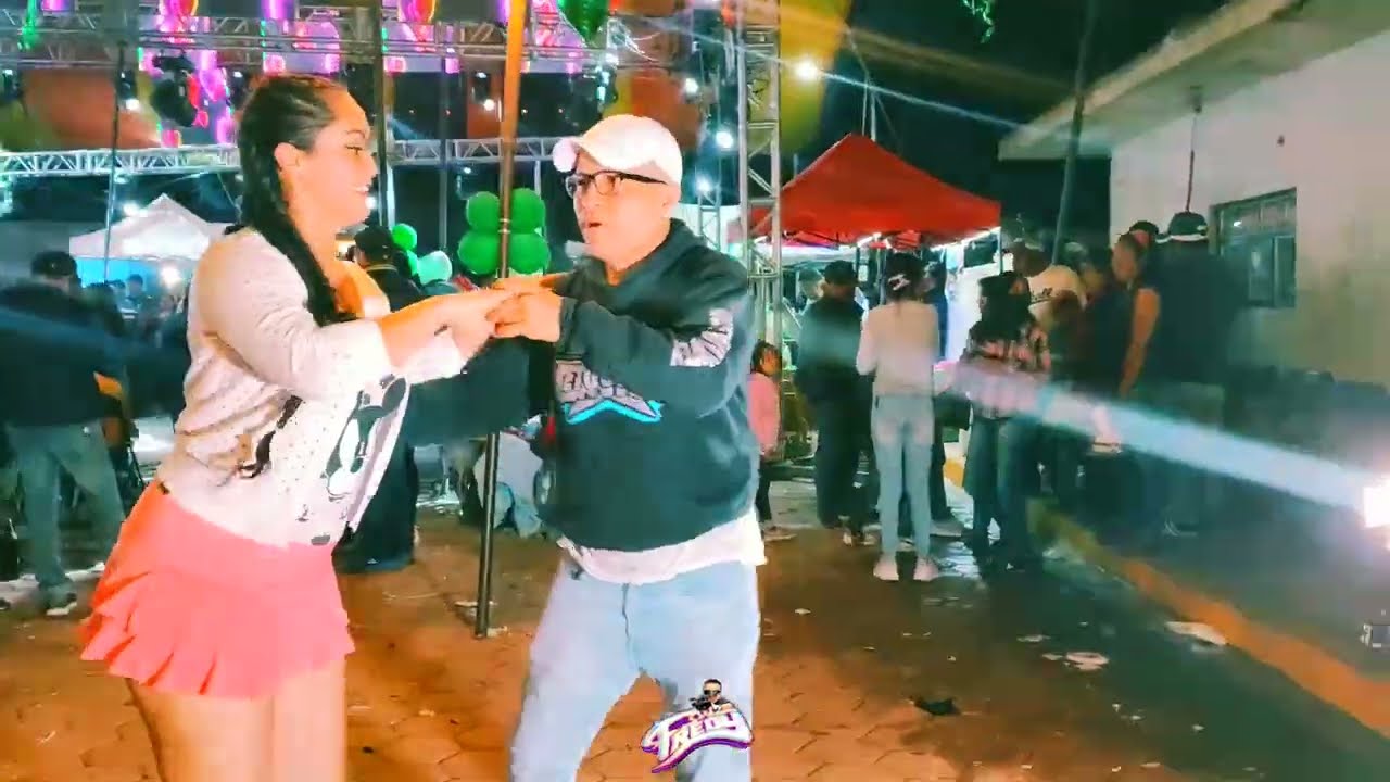 🔥LA MEJOR DEL BAILE HAY MI MADRE  / COMO DUELE UN ADIOS / GRUPO DEZKONTROL / EXITAZO 2024.