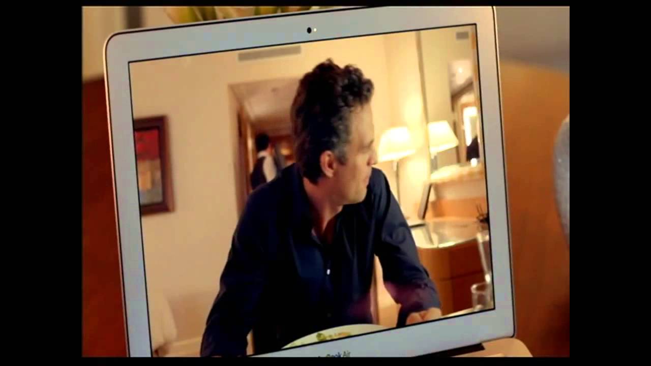 Tentazioni (ir)resistibili - Trailer italiano ufficiale - Prossimamente al cinema