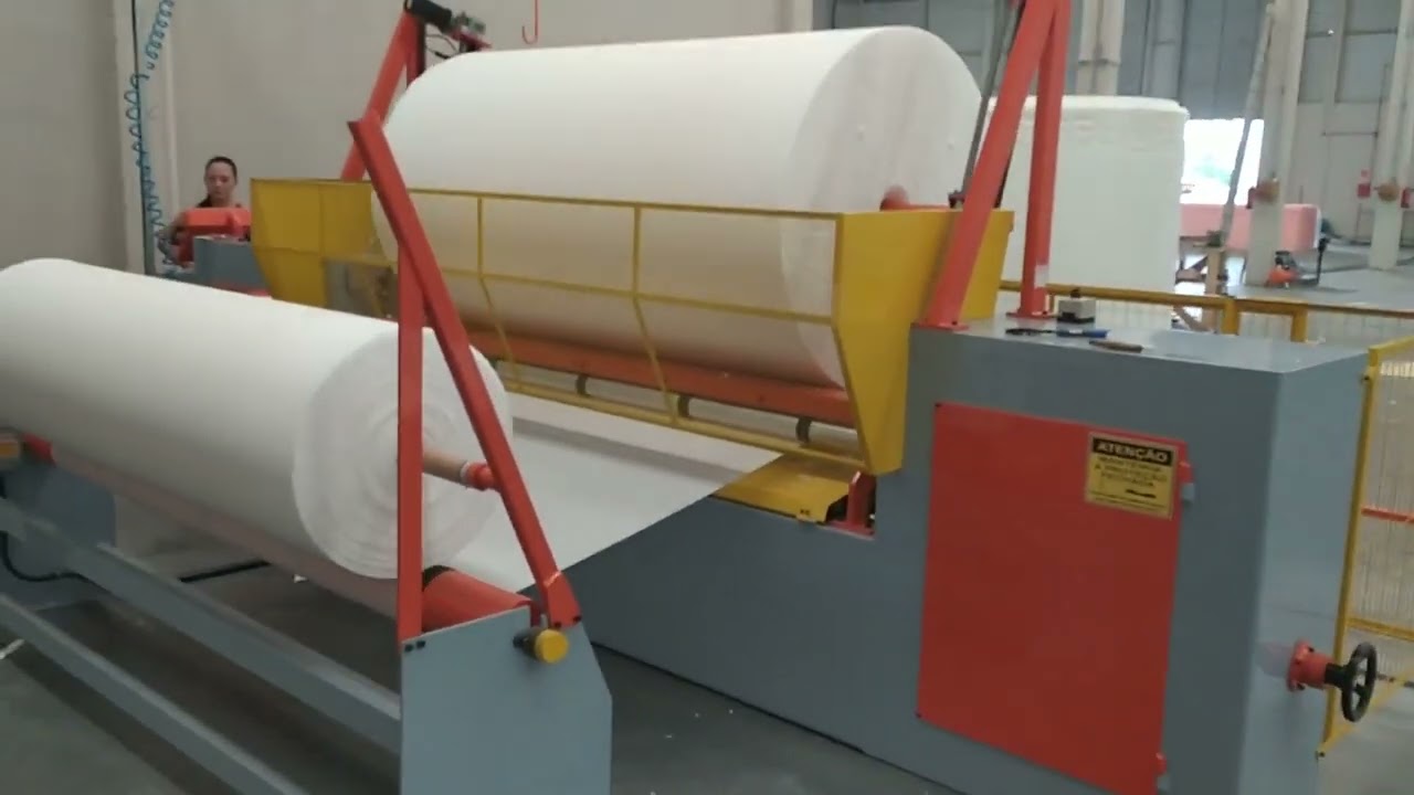 TORNO LAMINADOR de mantas de Espuma da AUTELMEC MÁQINAS PARA COLCHÕES +55(44)99978-1328