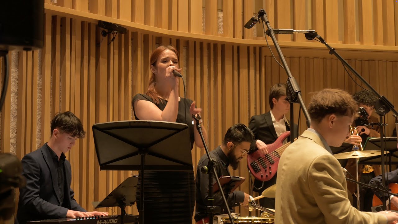 Honey - DUJO Live @ The New Space, Oxford