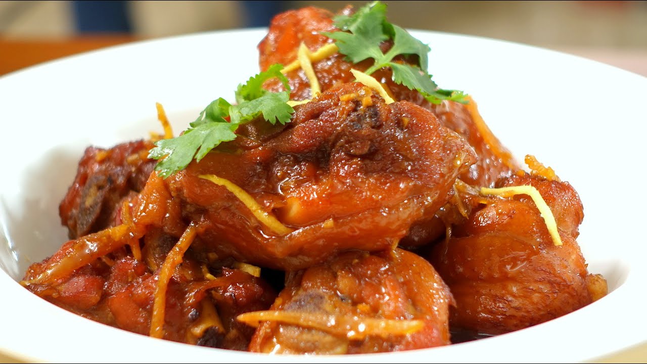 Ginger Chicken - Ga Kho Gung | Helen's Recipes