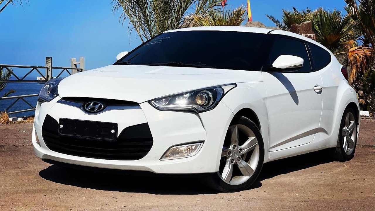 ⭕️ VENDIDO ⭕️ HYUNDAI VELOSTER 2014 @autoskashiquique-mkrmotorsltda
