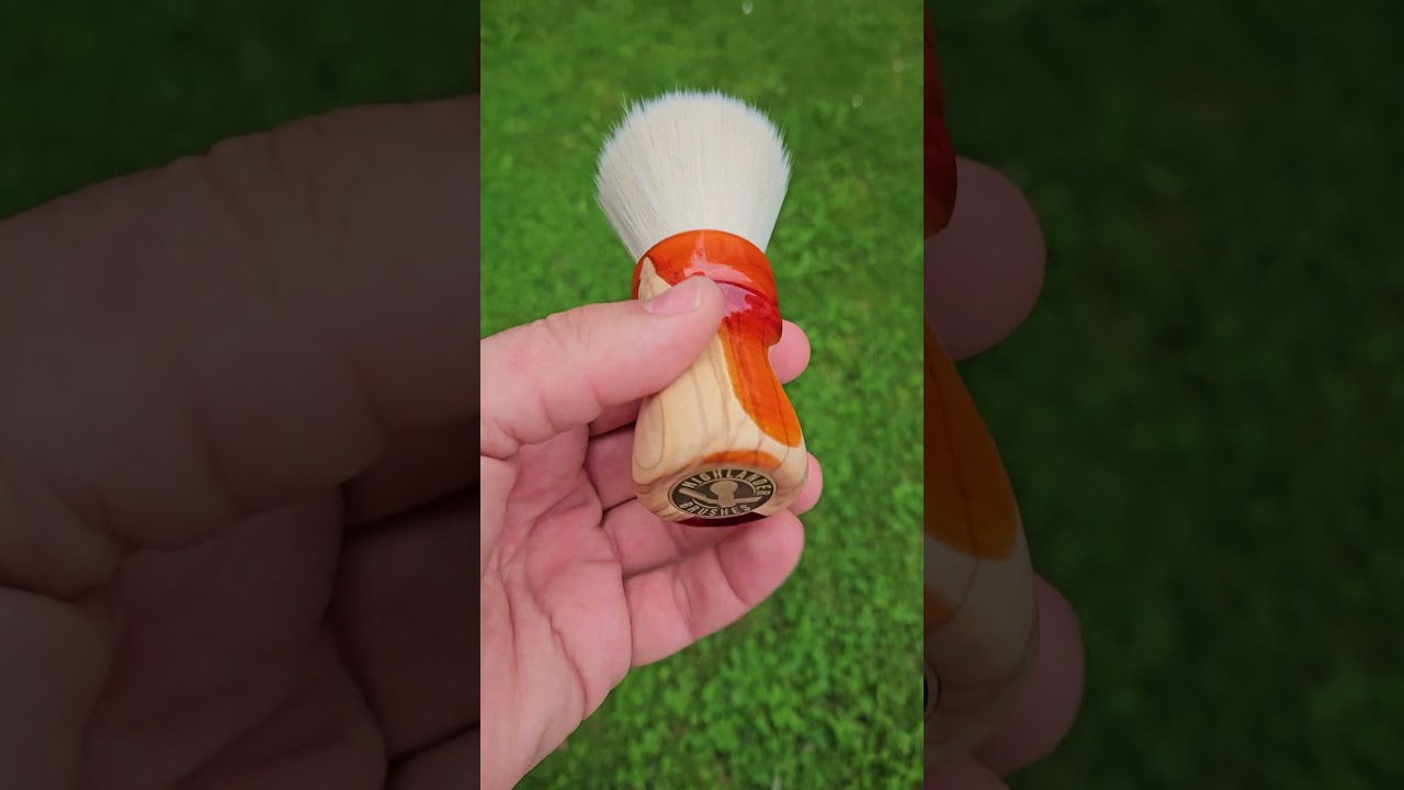 olive wood and amber hybrid #shavingbrush
