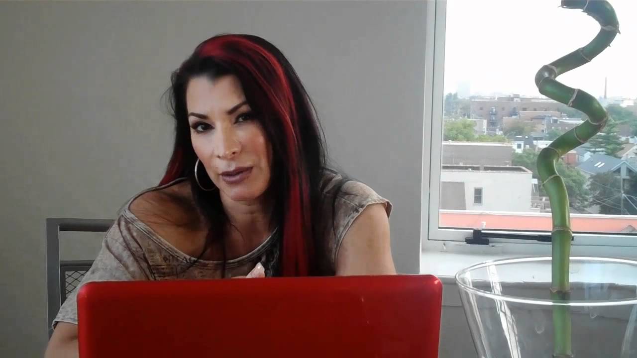 Lisa Marie Varon Video Blog  2