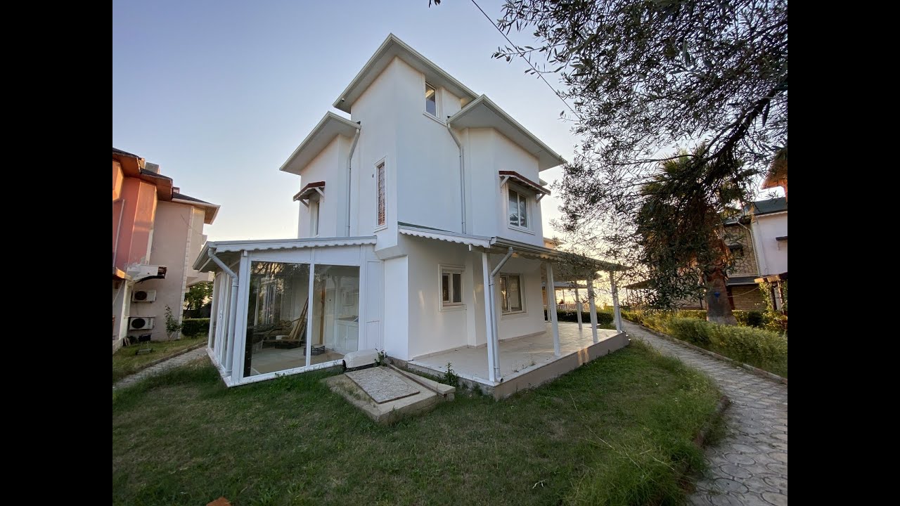 BALIKESİR AYVALIK SARIMSAKLI DA SATILIK VİLLA.DENİZE YAKIN.KOD:2105.HUSEYİN CALISKAN:0-533-522-0028.
