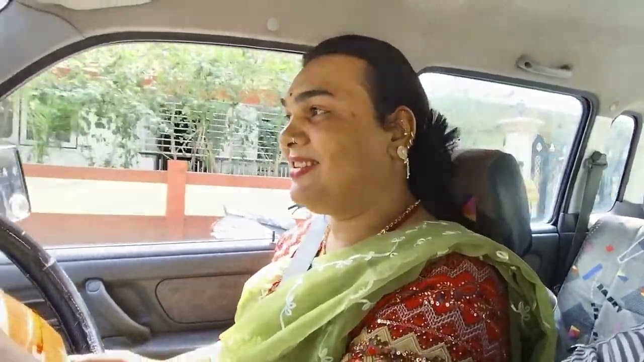 तंग गलियों में ड्राइव करे traffic में ड्राइव करें तो इन बातों का ध्यान रखें#mahakal#car#driving 