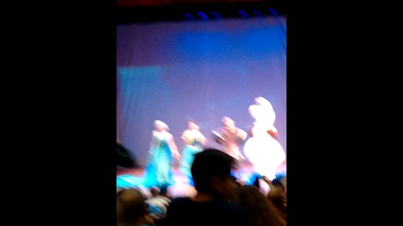 Show do frozen😘😘😘😘😘😘😘😘😍😊