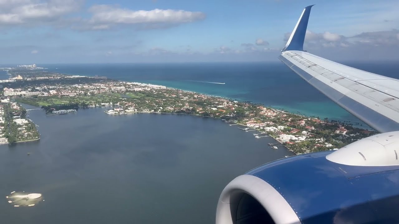 Delta Air Lines Boeing 737-932ER [N920DU] - Landing at PBI - 21NOV2024