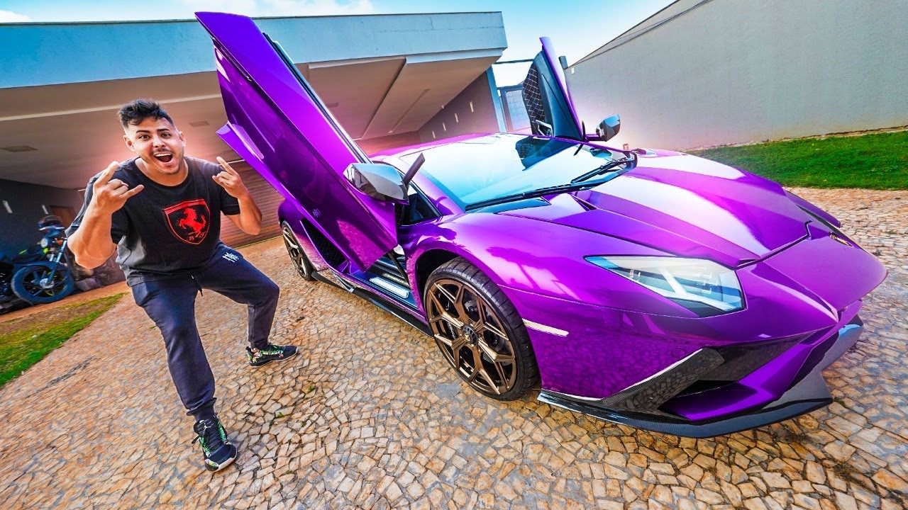 TEM UMA LAMBORGHINI AVENTADOR NA MINHA GARAGEM 😮
