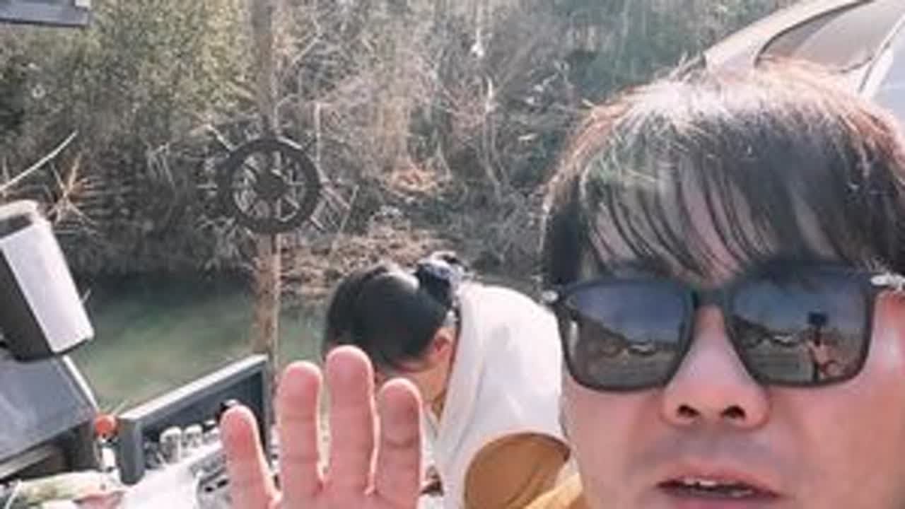 行遍半个中国后，回到第一次带着拖挂房车露营的地方 #老印露游记 #拖挂房车 #露营 #山风渔火安吉绿野营地 #新年拍出超好运