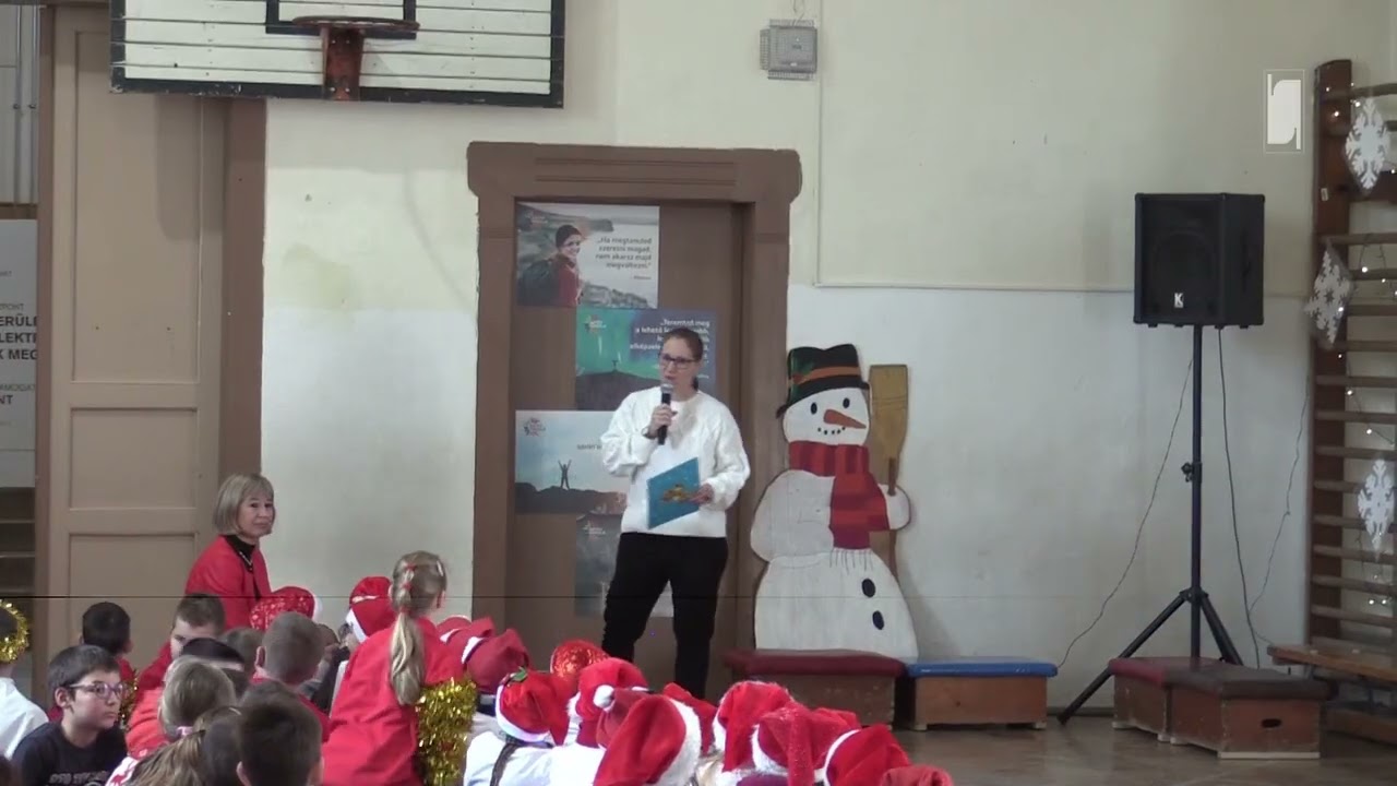 Petőfi Sándor Általános Iskola-Karácsonyi műsor