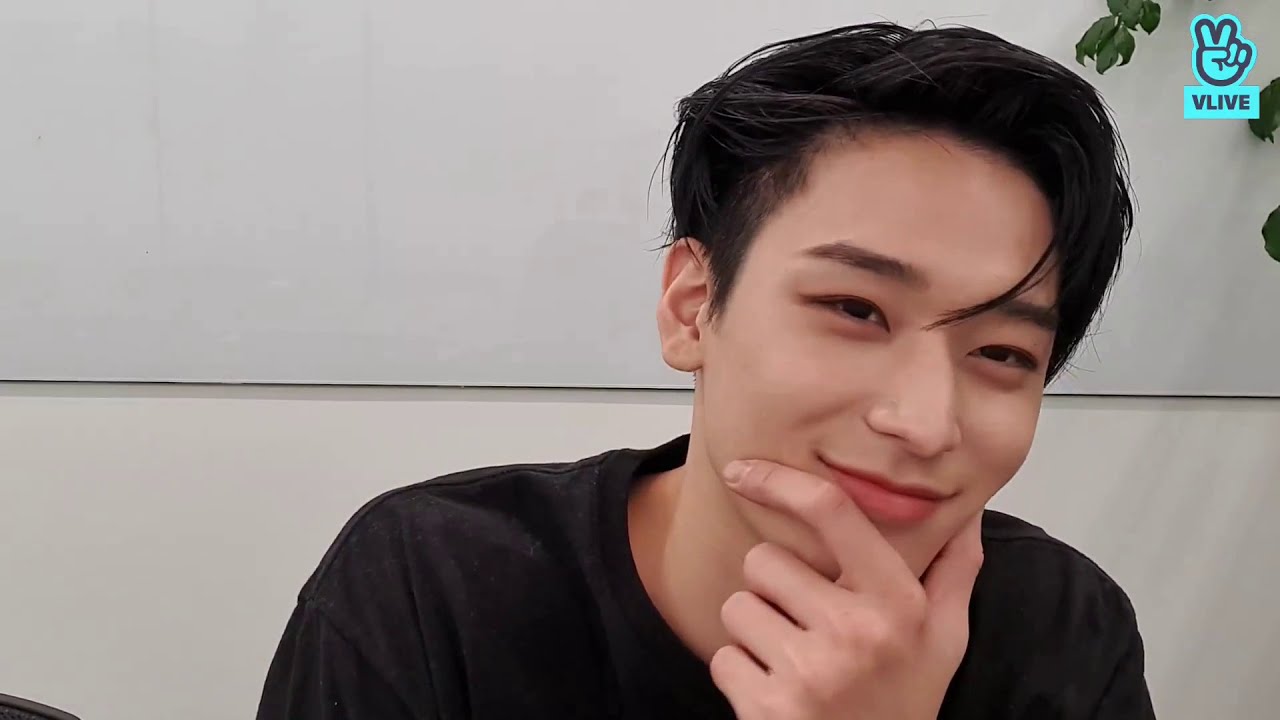 [JUYEON VLIVE 200903] yo~theb come on! [ENGSUB]