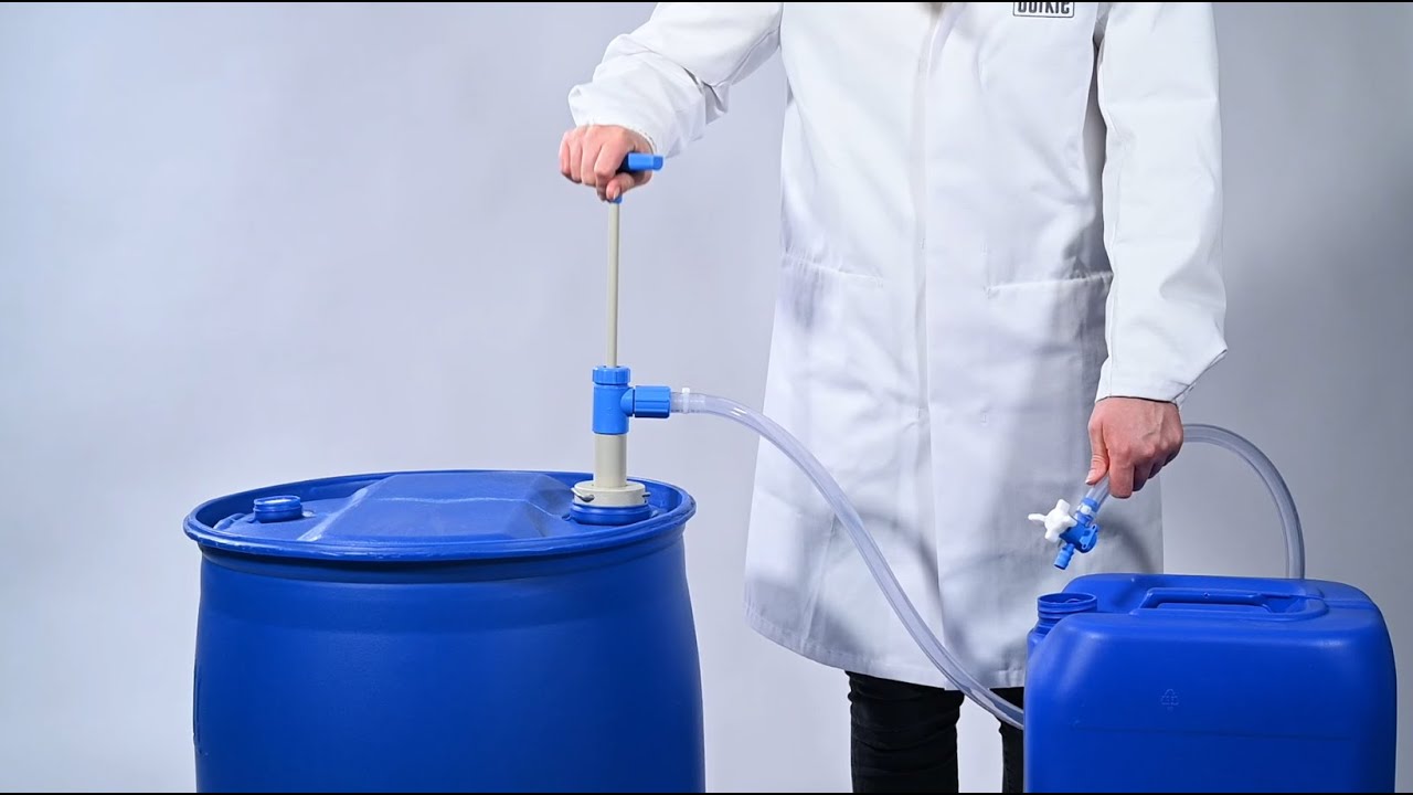 PP barrel pump with discharge hose and stopcock