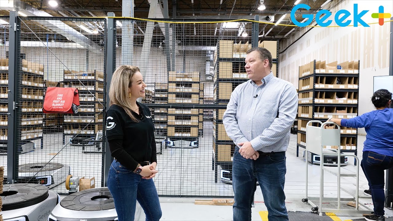 Visiting a Live Warehouse for Peak Season 2023
