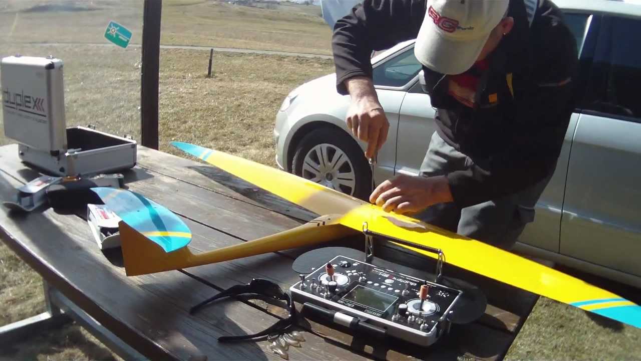 Erstflug HAWK F5B