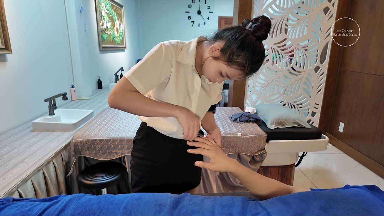 [ASMR] Professional Nail Care! So Satisfying / 바버의 섬세한 손길! 중독되는 손톱 관리 / プロ理髪師の繊細な指先！病みつきになる爪のケア