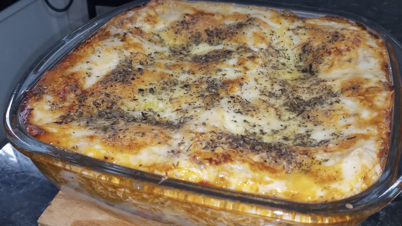 Lasanha de frango simples e fácil