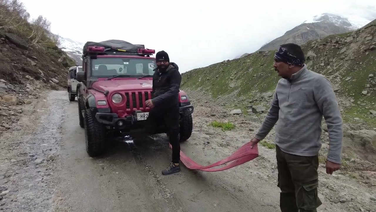 Manali To kunzum Pass Road .. With @DCVExpeditions