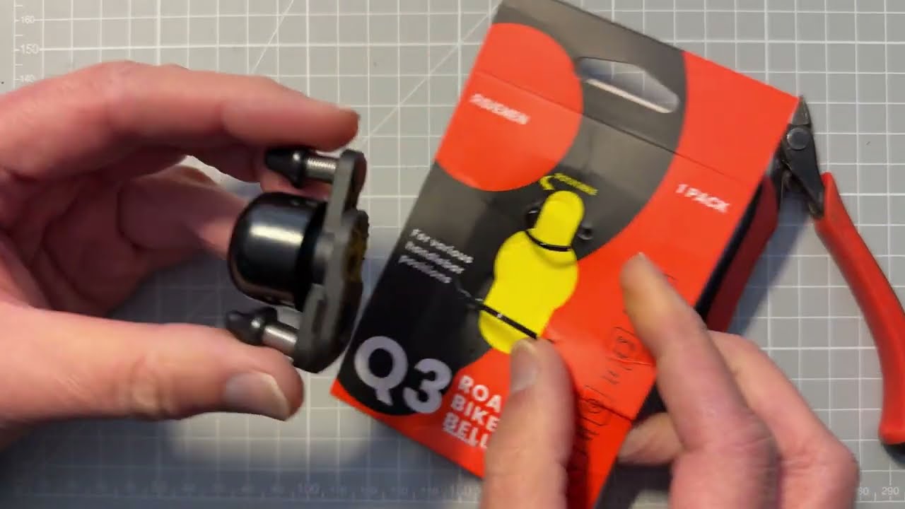Ravemen Q3 bike bell include comparison with Spurcycle