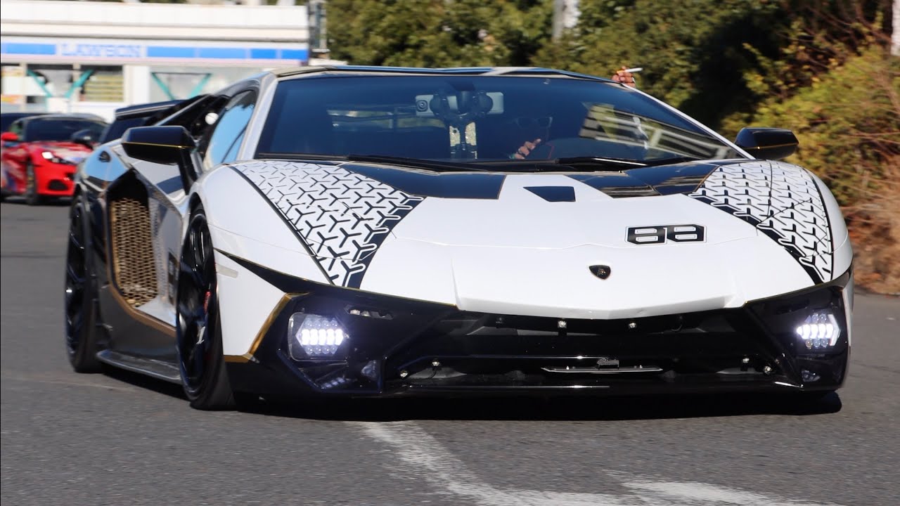 【爆音大黒ダッシュ!!】正月の大黒PAからスーパーカー達が爆音加速!!/Daikoku PA Supercar sound!!