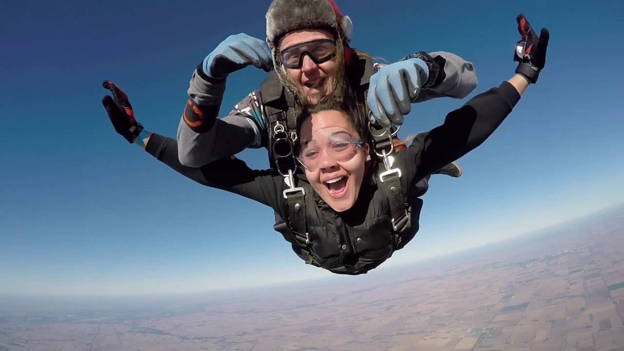 1649 Makanda Lieberenz Skydive at Chicagoland Skydiving Center 20161013 Klash Dan
