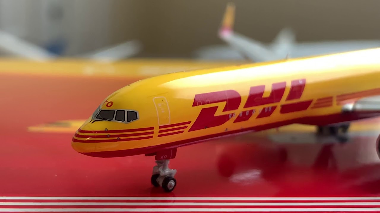NG models DHL 757-200W review