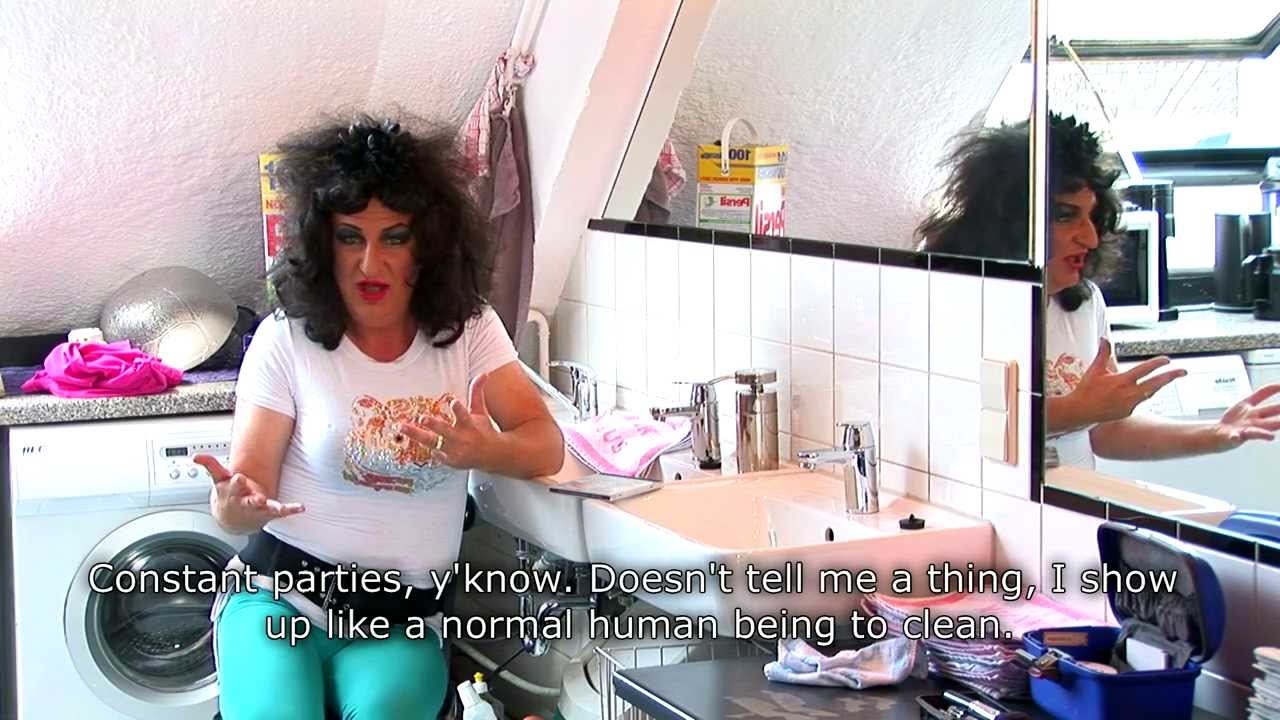 Ades verpflichtet!