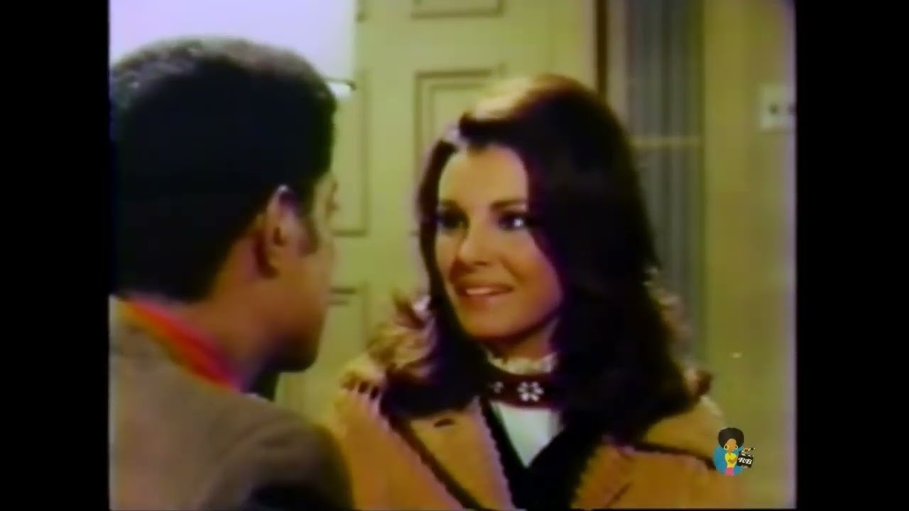 Victoria Vetri appears in the 1969 TV film The Pigeon.