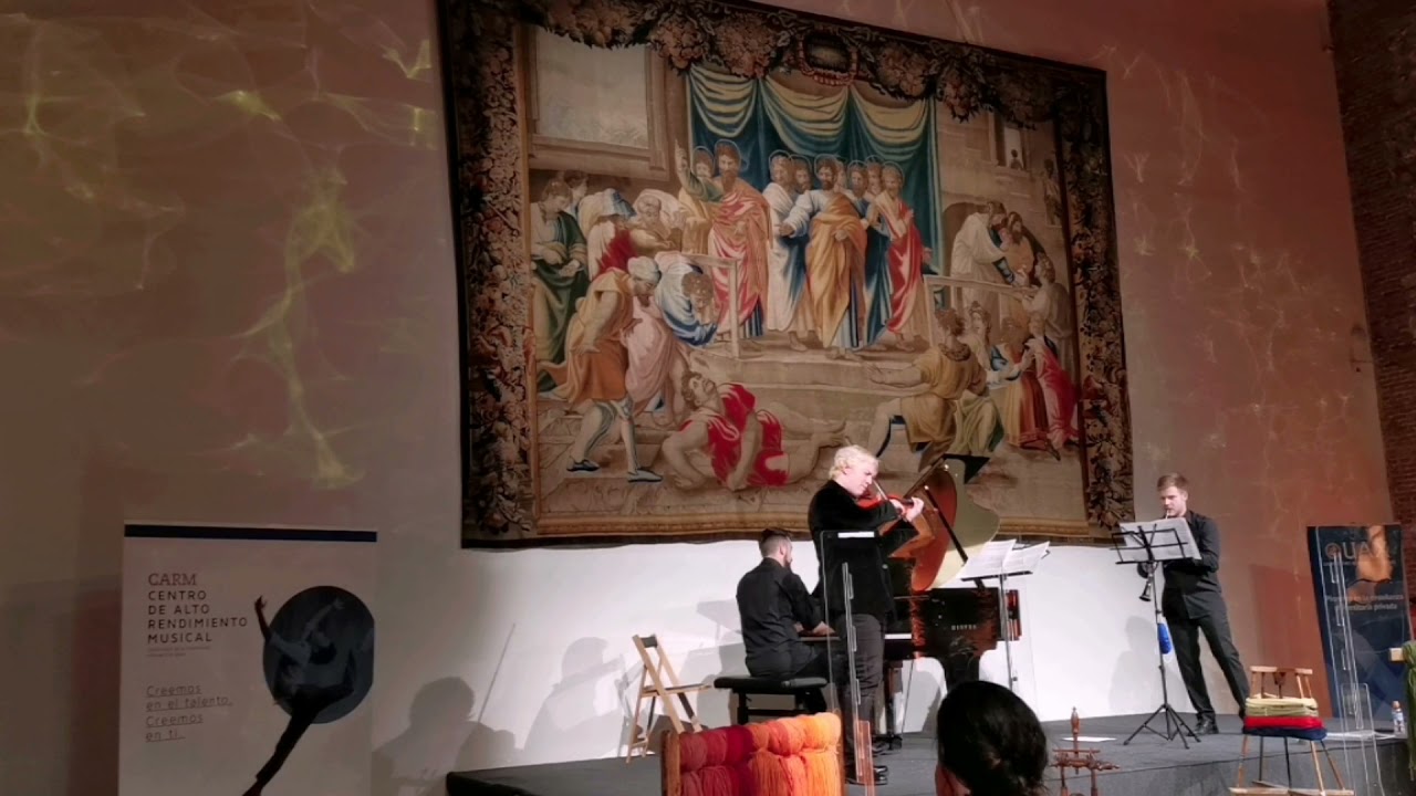 Oblivion - Astor Piazzolla (Trio for Clarinet, Violin, Piano)